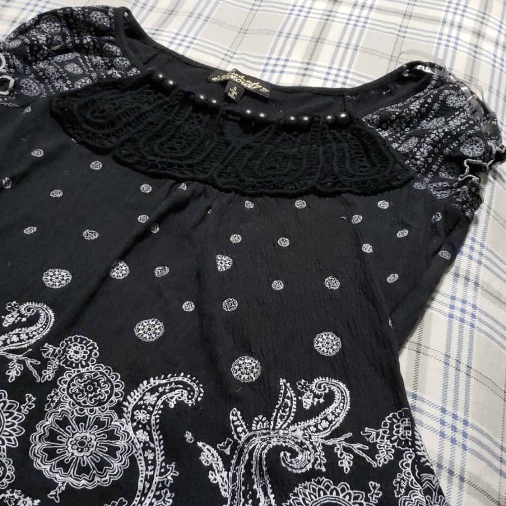 Black top